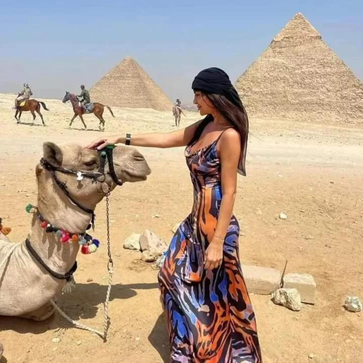 Mesho Falcon Pyramids View Inn Kafret el-Gabal Exterior foto